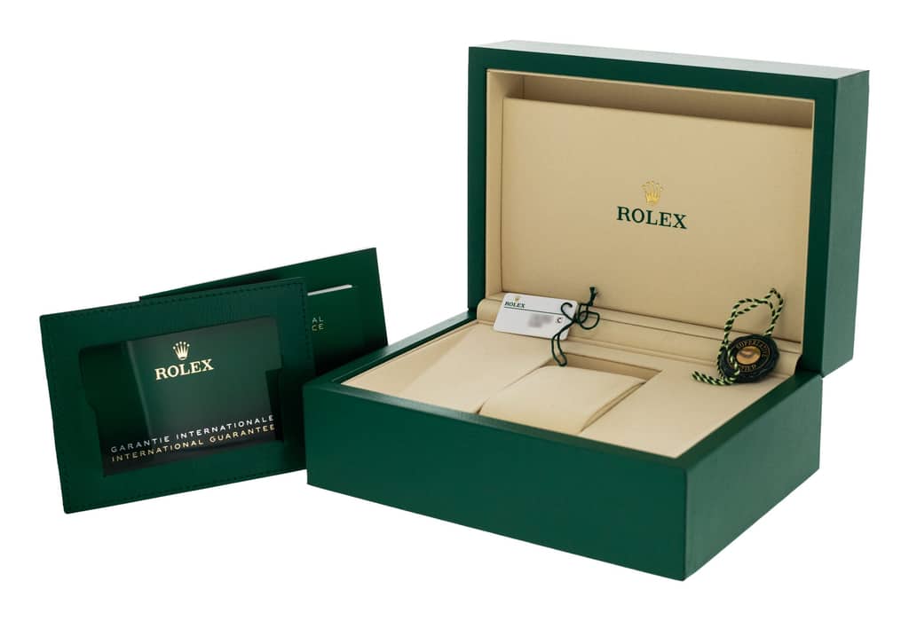 Rolex Oyster Perpetual 134300 — thumbnail 2