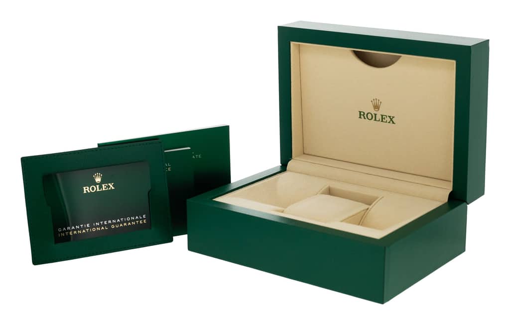 Rolex Oyster Perpetual 124300 — thumbnail 2