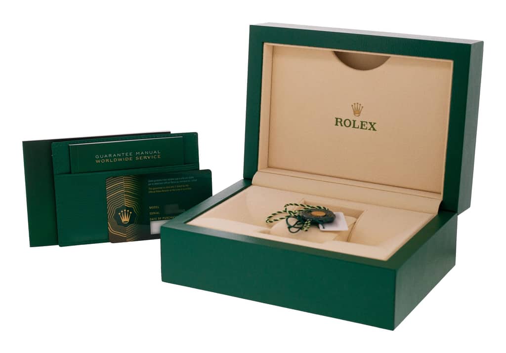 Rolex Oyster Perpetual 126000 — thumbnail 2