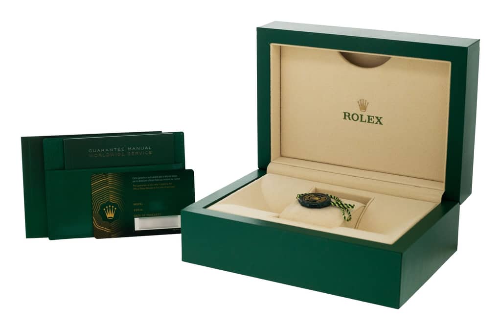 Rolex Datejust 126300 — thumbnail 2