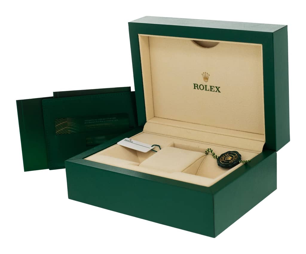 Rolex Sea-Dweller 126600 — thumbnail 2