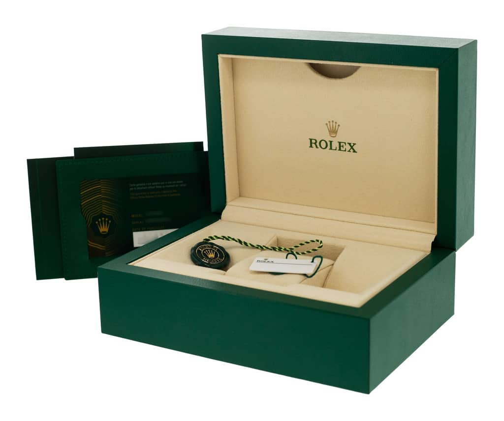 Rolex Oyster Perpetual 124300 — thumbnail 2