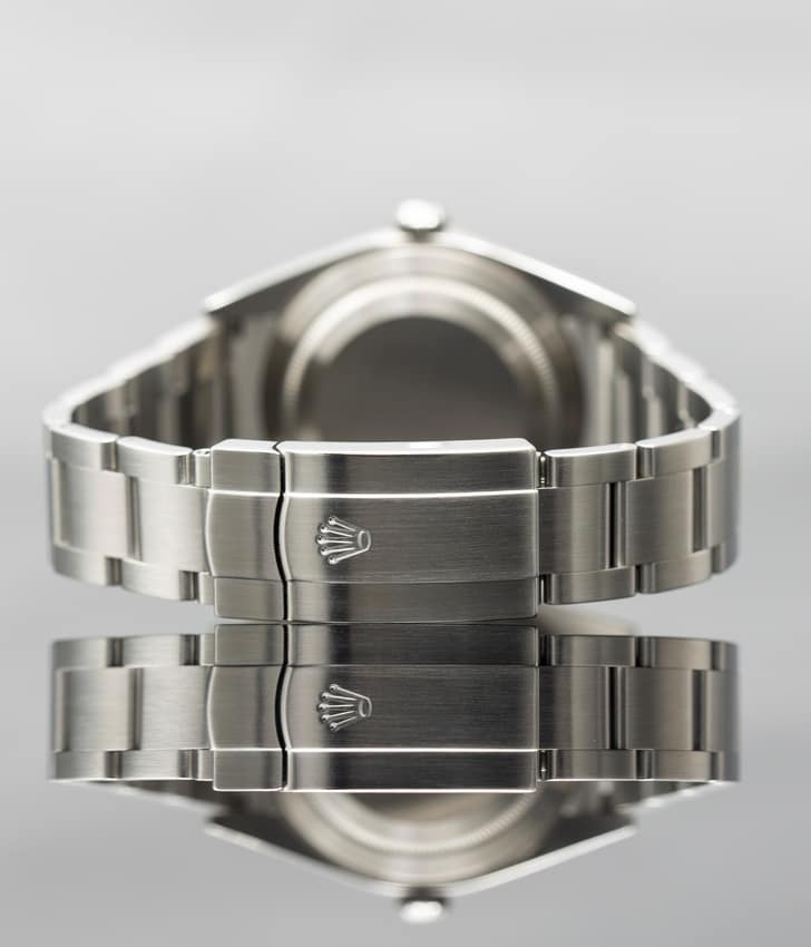 Rolex Oyster Perpetual 114300 — thumbnail 3