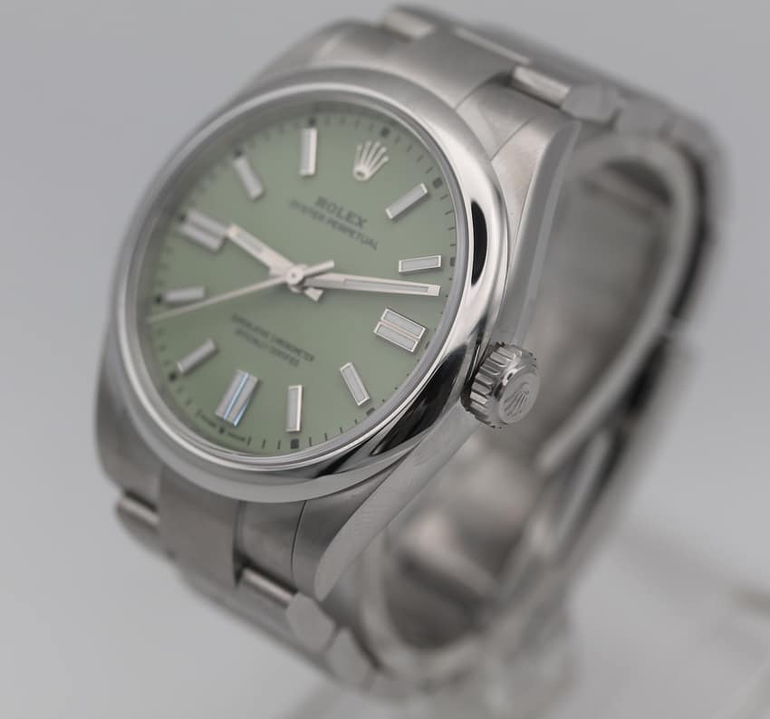 Rolex Oyster Perpetual 134300 — thumbnail 2
