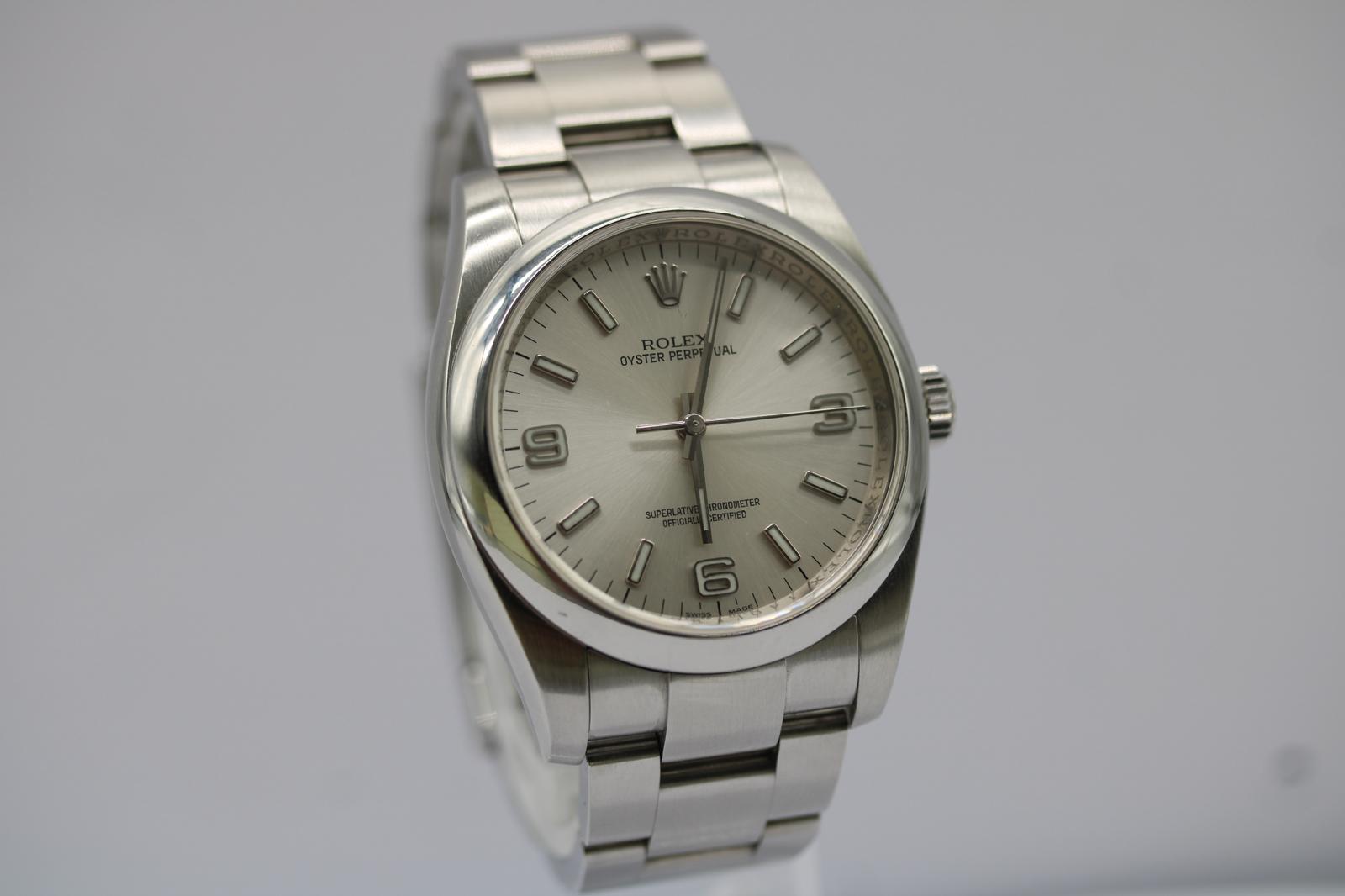 Rolex Oyster Perpetual 116000 — thumbnail 2