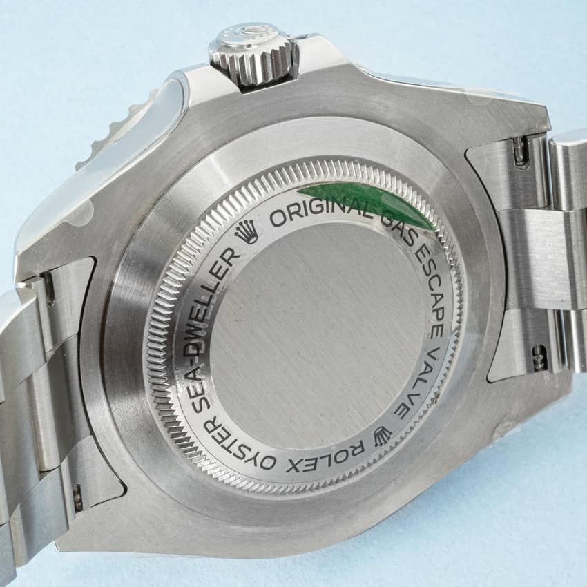 Rolex Sea-Dweller 126600 — thumbnail 3