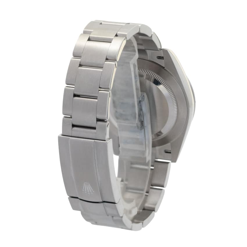Rolex Oyster Perpetual 126000 — thumbnail 3