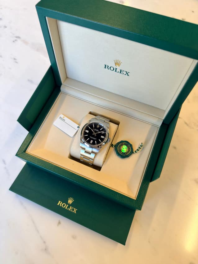 Rolex Oyster Perpetual 134300 — thumbnail 2