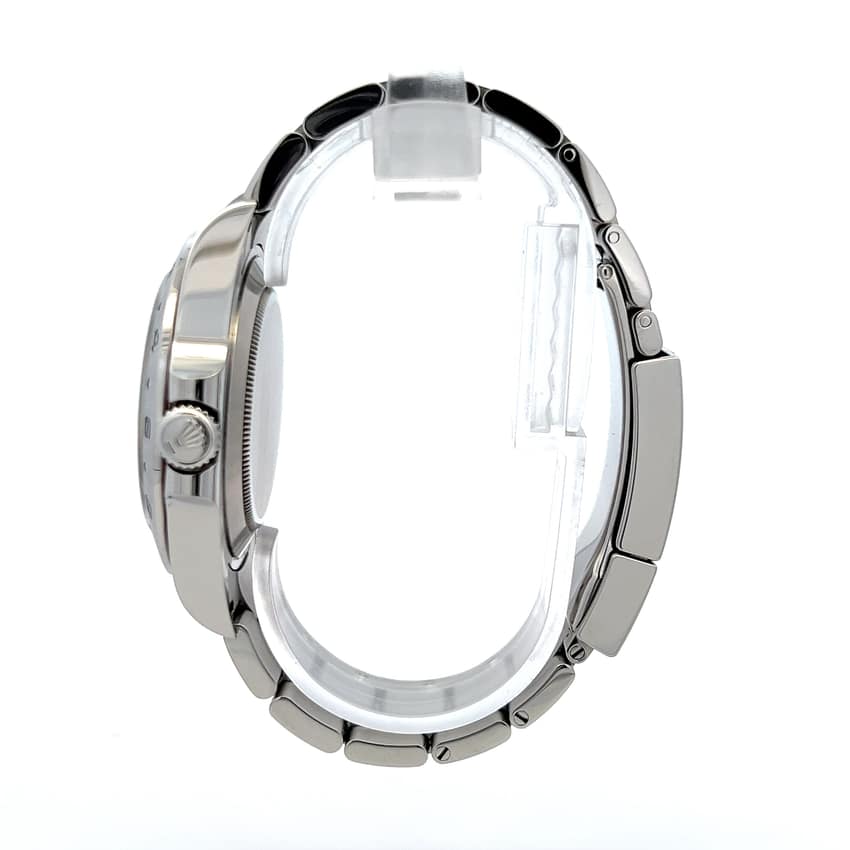 Rolex Explorer II 226570 — thumbnail 2