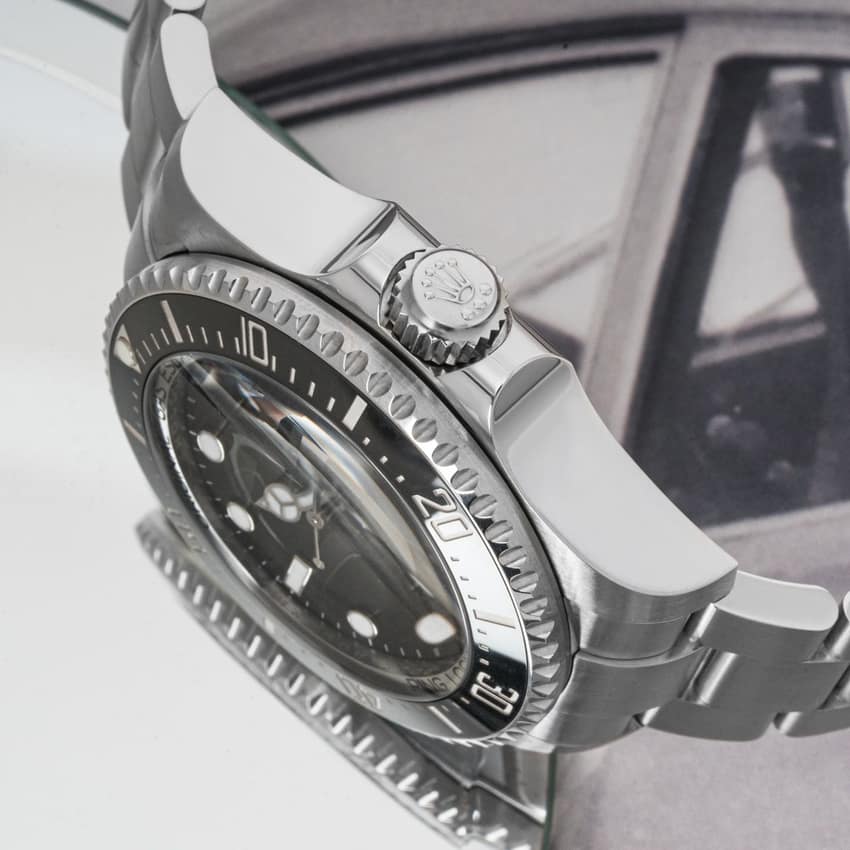 Rolex Sea-Dweller 126660 — thumbnail 2