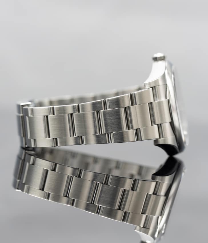 Rolex Oyster Perpetual 114300 — thumbnail 2