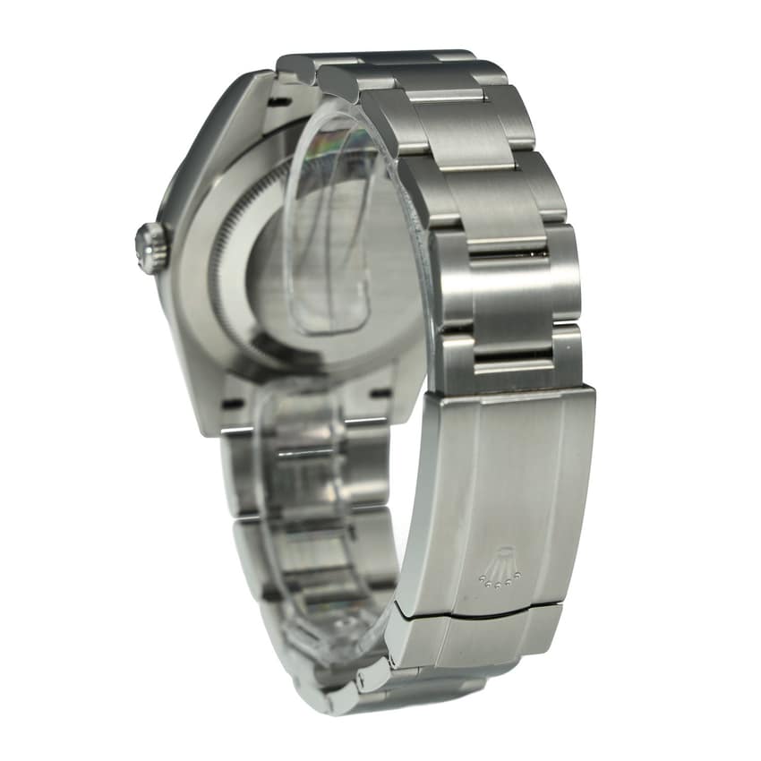 Rolex Oyster Perpetual 124300 — thumbnail 3