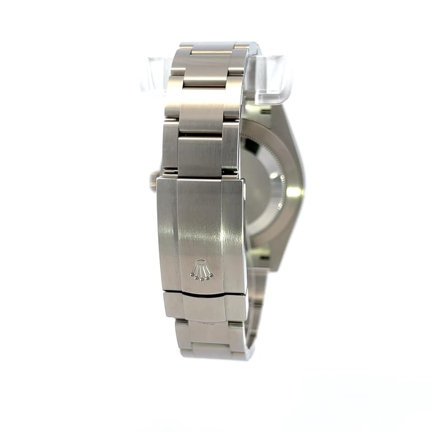Rolex Oyster Perpetual 134300 — thumbnail 3