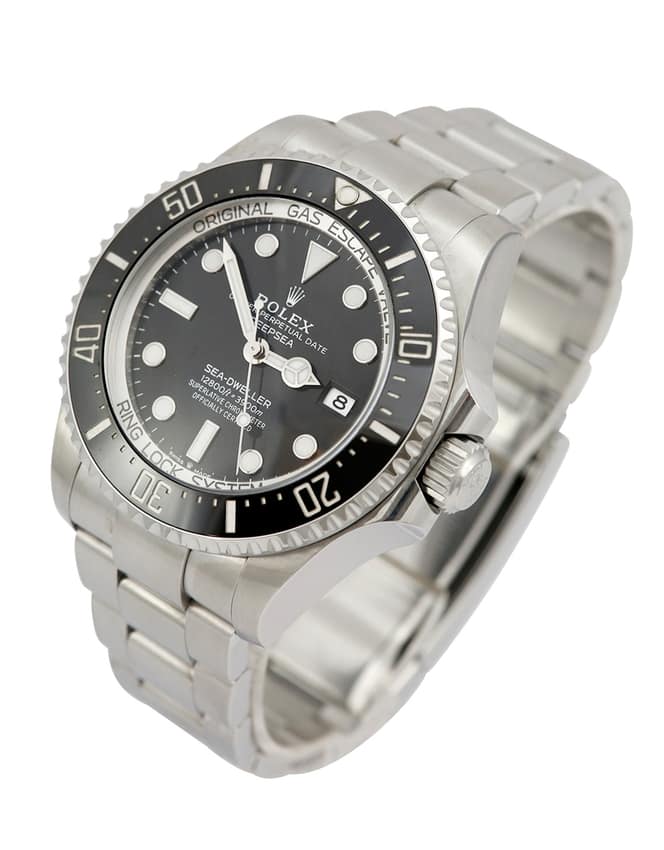 Rolex Sea-Dweller 136660 — thumbnail 2