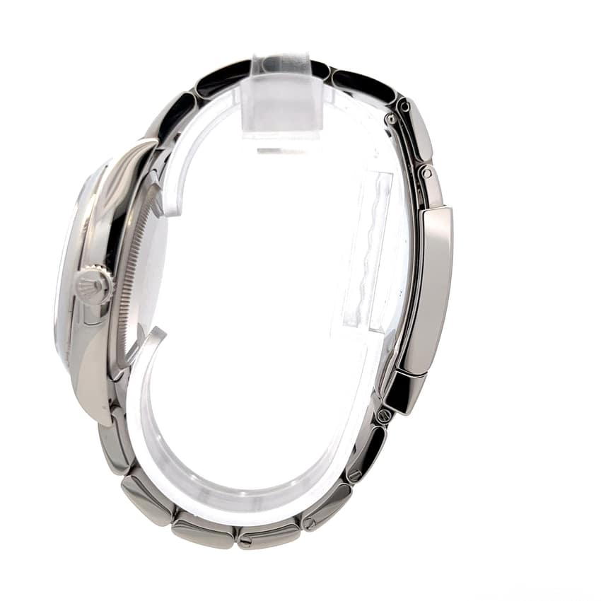 Rolex Oyster Perpetual 126000 — thumbnail 2