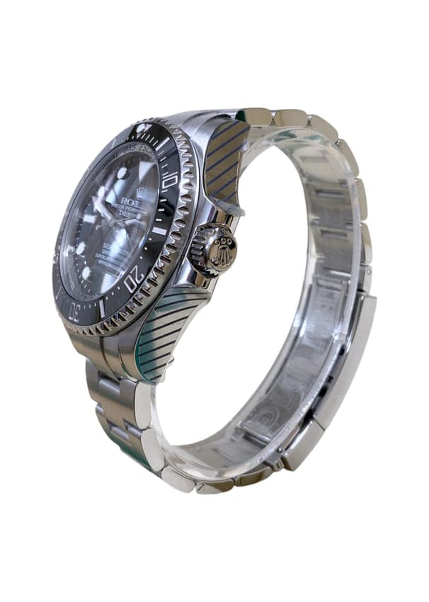 Rolex Sea-Dweller 116660 — thumbnail 2