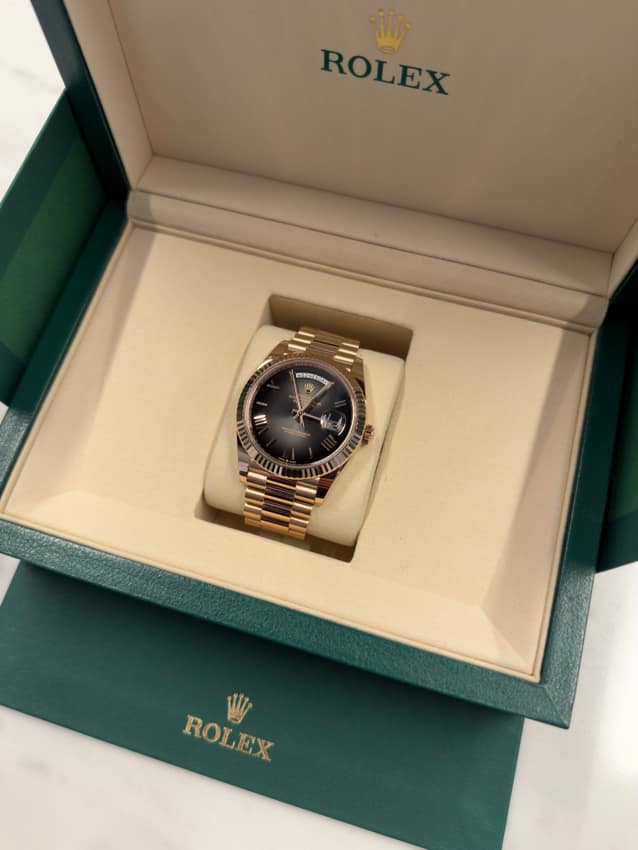 Rolex Day-Date 228235 — thumbnail 2