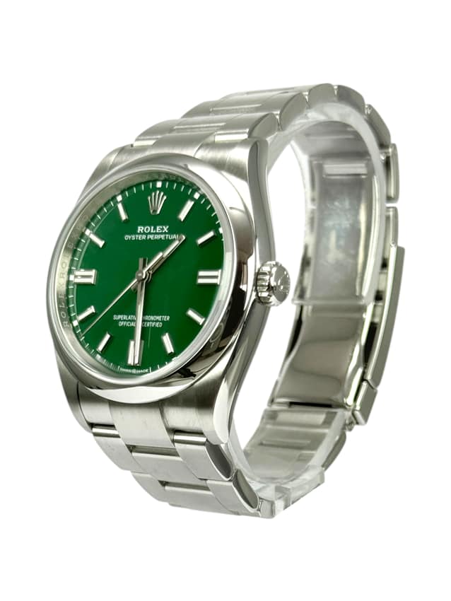 Rolex Oyster Perpetual 126000 — thumbnail 2