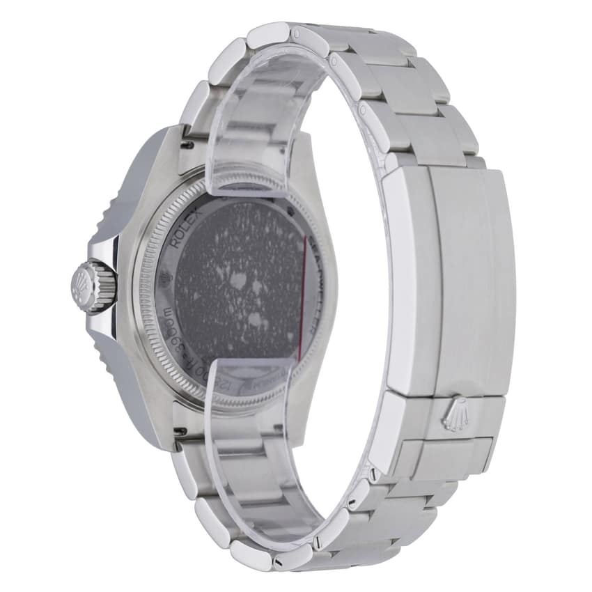 Rolex Sea-Dweller 136660 — thumbnail 3