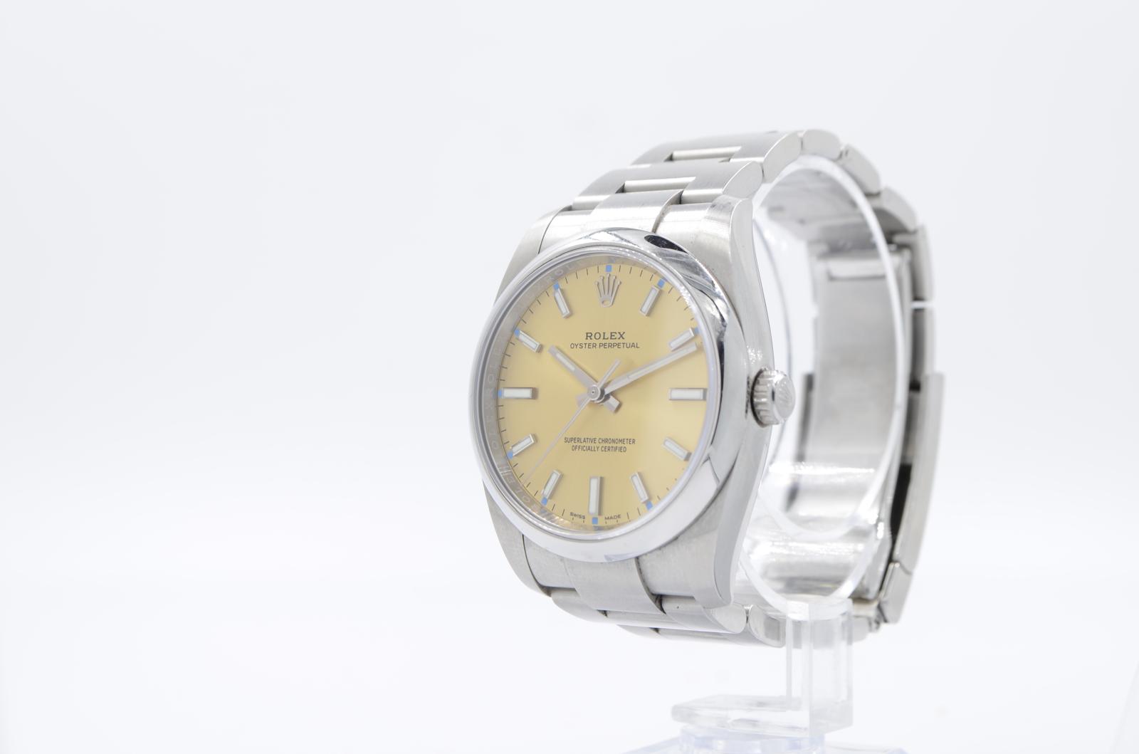 Rolex Oyster Perpetual 114200 — thumbnail 2