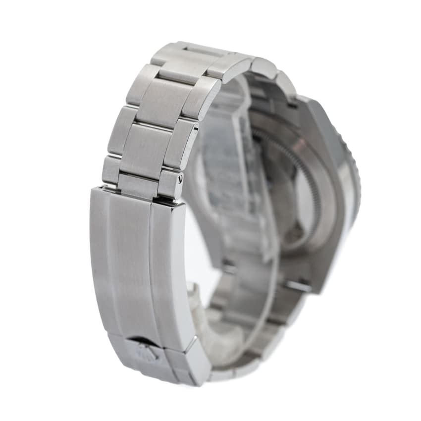 Rolex Submariner 124060 — thumbnail 3
