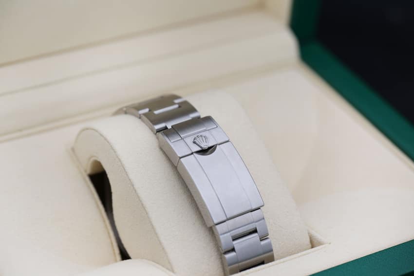 Rolex Explorer II 226570 — thumbnail 3