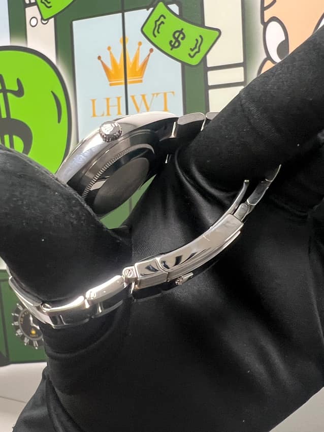 Rolex Datejust 126300 — thumbnail 2
