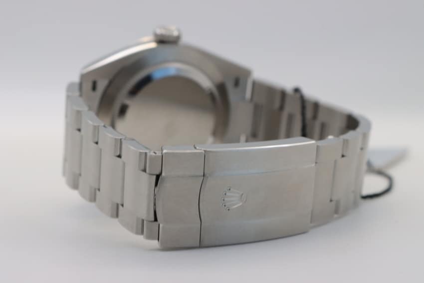 Rolex Oyster Perpetual 134300 — thumbnail 3