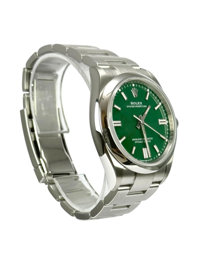 Rolex Oyster Perpetual 126000 — thumbnail 3