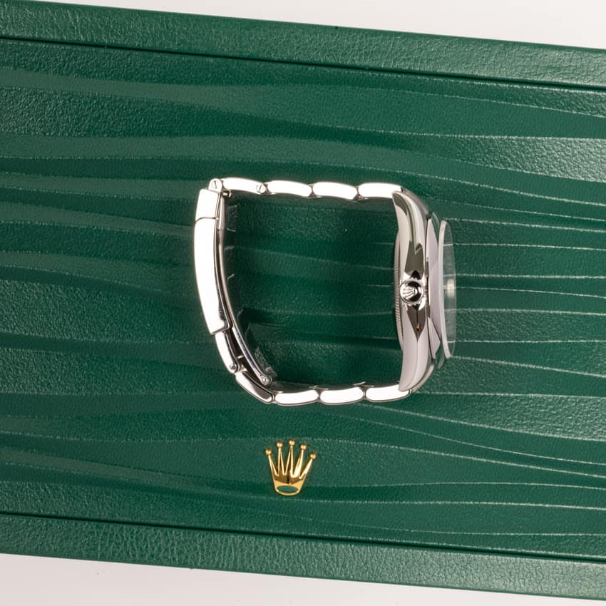 Rolex Oyster Perpetual 126000 — thumbnail 2
