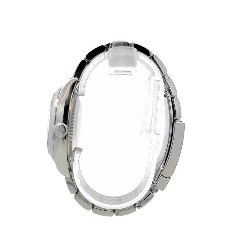 Rolex Oyster Perpetual 126000 — thumbnail 2