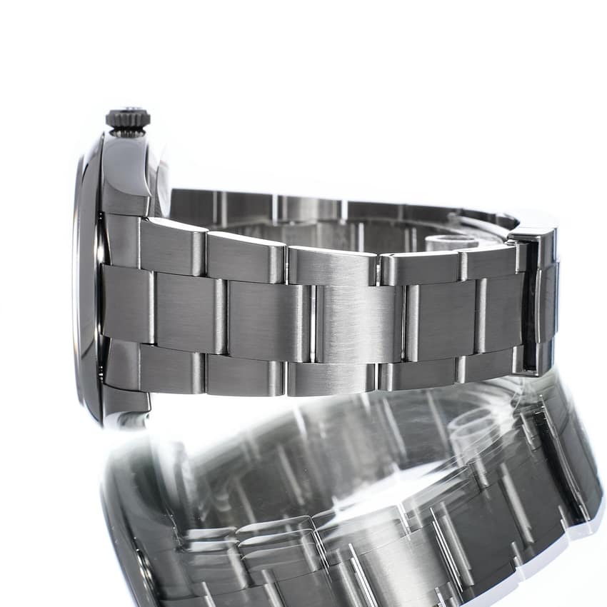 Rolex Oyster Perpetual 124300 — thumbnail 2