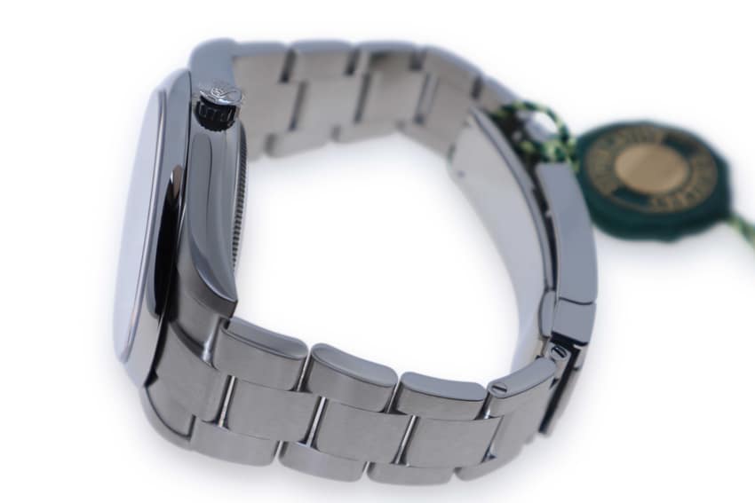 Rolex Oyster Perpetual 124300 — thumbnail 2